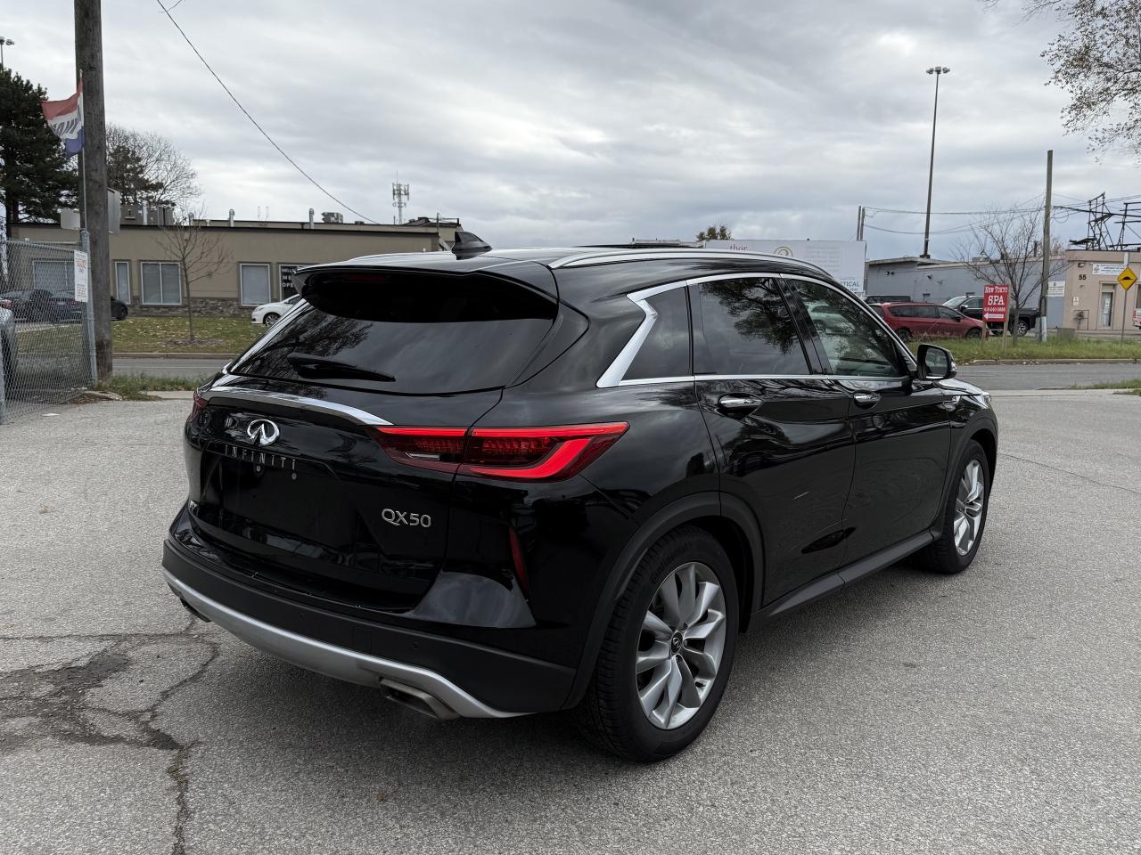 2021 Infiniti QX50 LUXE I ONE OWNER I INFINITI WARRANTY I 2.0L I 4CYL Photo