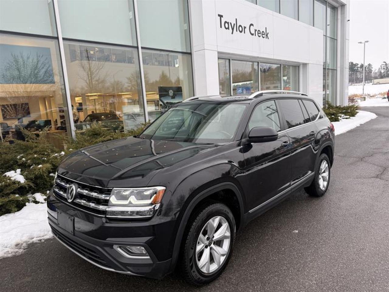 2018 Volkswagen Atlas Highline 3.6L 8sp at w/Tip 4MOTION Photo