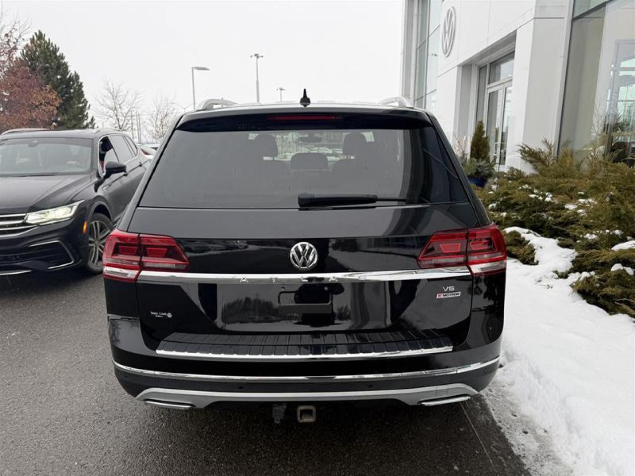 2018 Volkswagen Atlas Highline 3.6L 8sp at w/Tip 4MOTION Photo