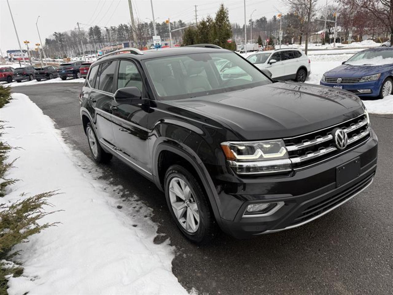 2018 Volkswagen Atlas Highline 3.6L 8sp at w/Tip 4MOTION Photo