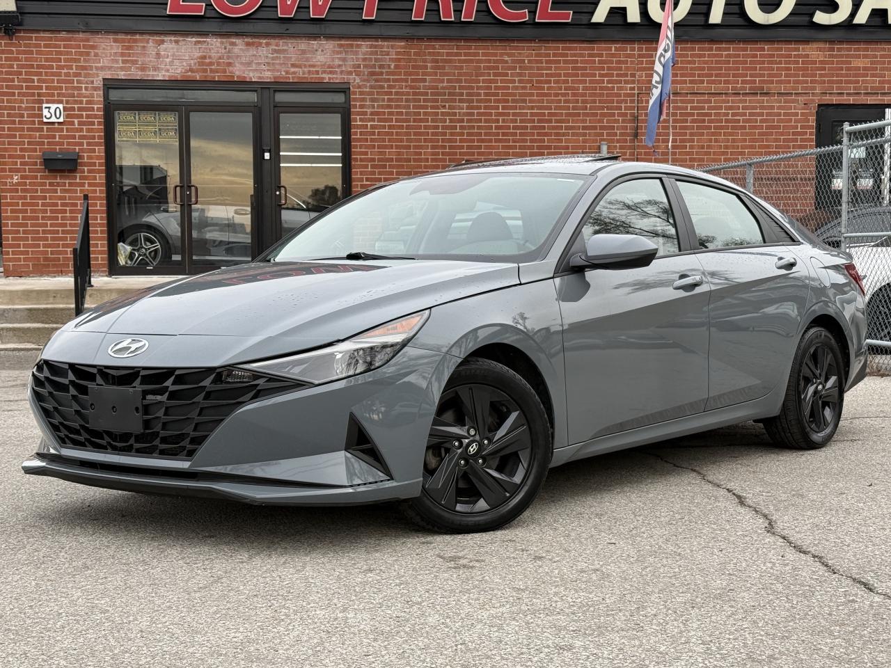 2022 Hyundai Elantra Preferred I IVT w-Sun & Tech Package I 2.0 I 4CYL Photo