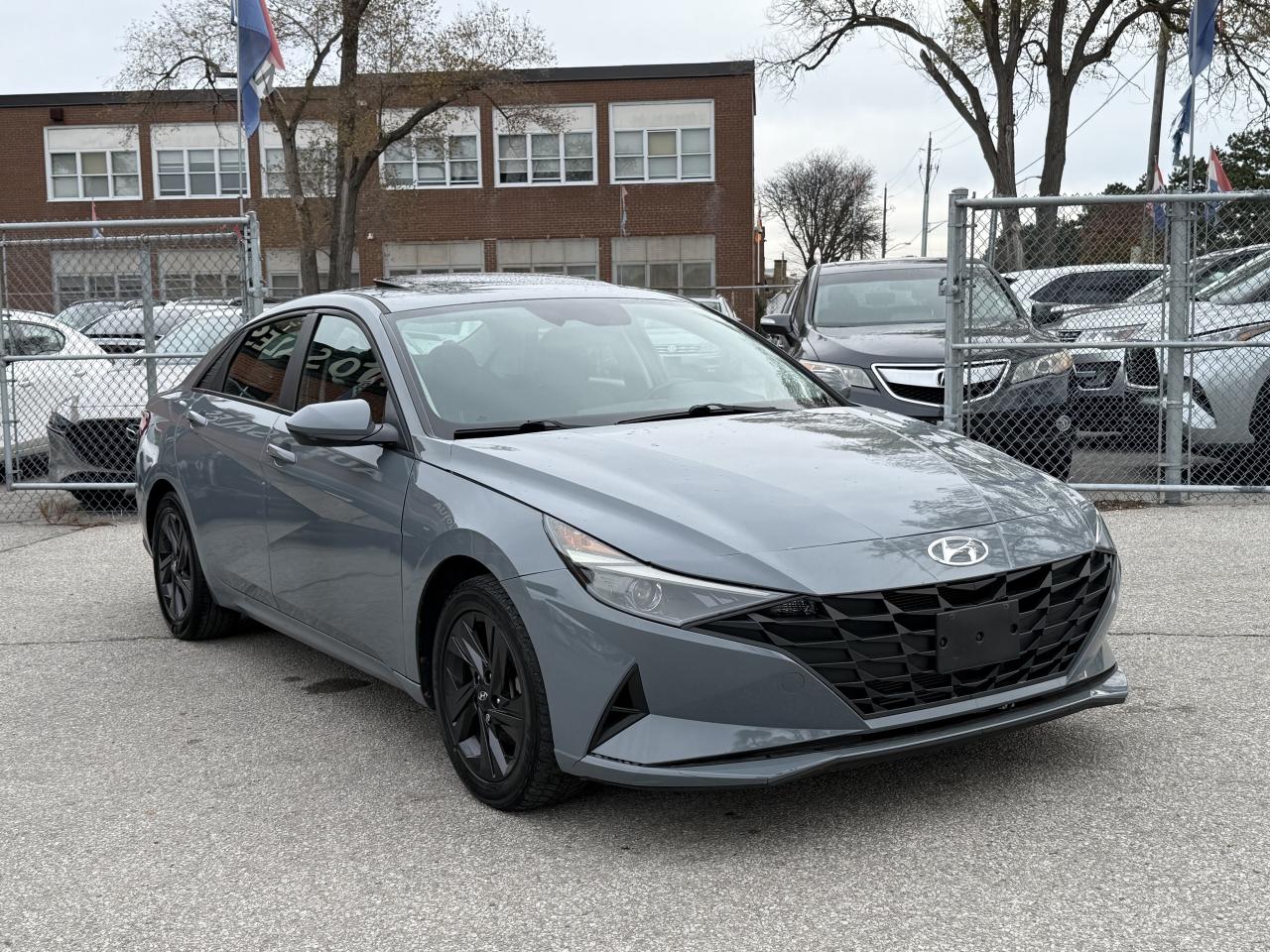 2022 Hyundai Elantra Preferred I IVT w-Sun & Tech Package I 2.0 I 4CYL Photo