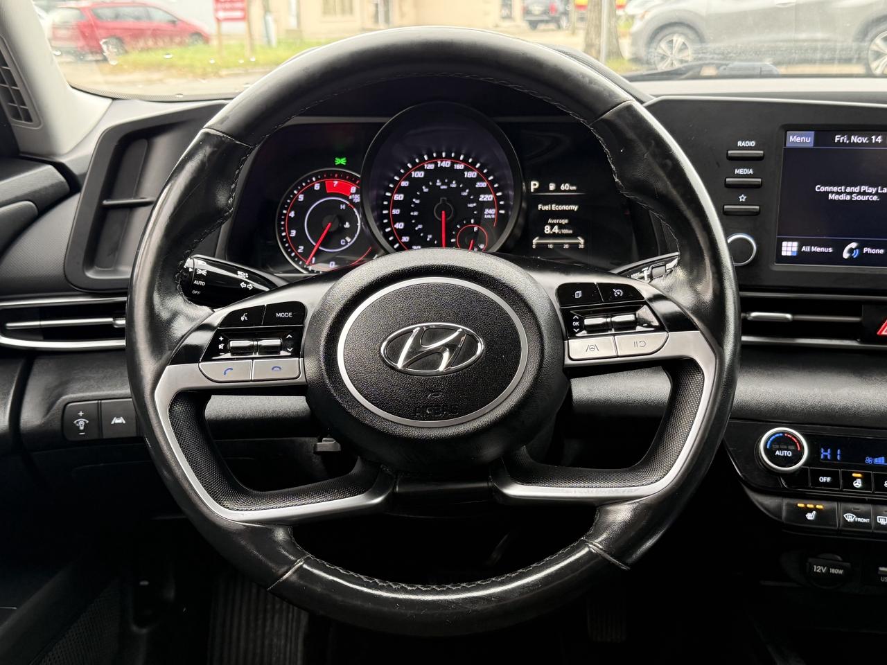 2022 Hyundai Elantra Preferred I IVT w-Sun & Tech Package I 2.0 I 4CYL Photo