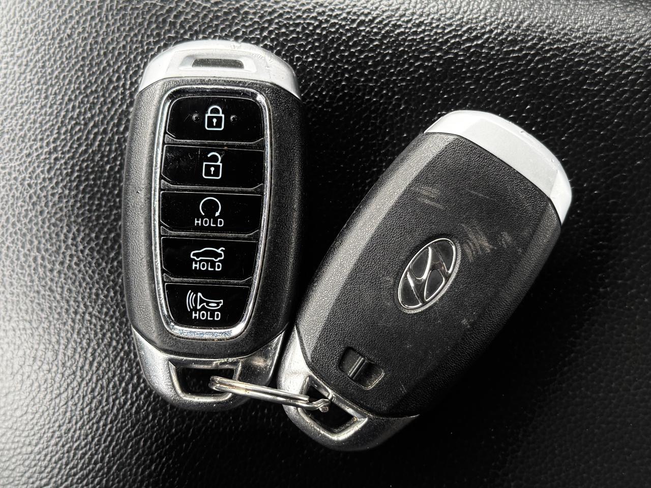 2022 Hyundai Elantra Preferred I IVT w-Sun & Tech Package I 2.0 I 4CYL Photo