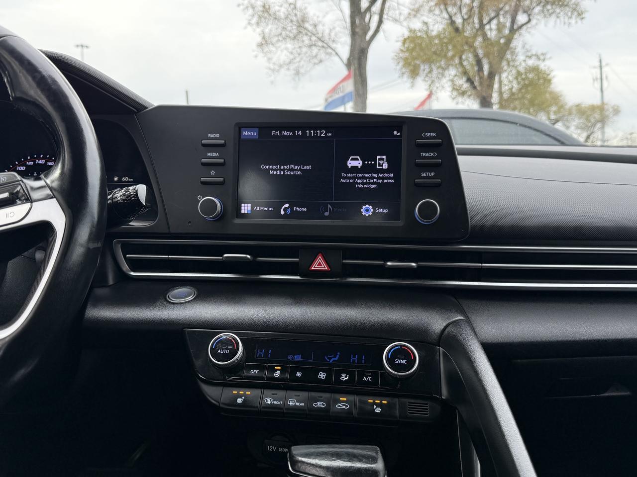 2022 Hyundai Elantra Preferred I IVT w-Sun & Tech Package I 2.0 I 4CYL Photo