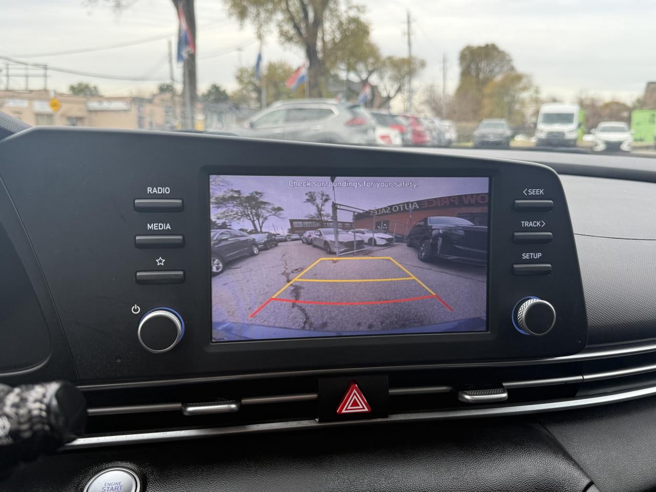 2022 Hyundai Elantra Preferred I IVT w-Sun & Tech Package I 2.0 I 4CYL Photo