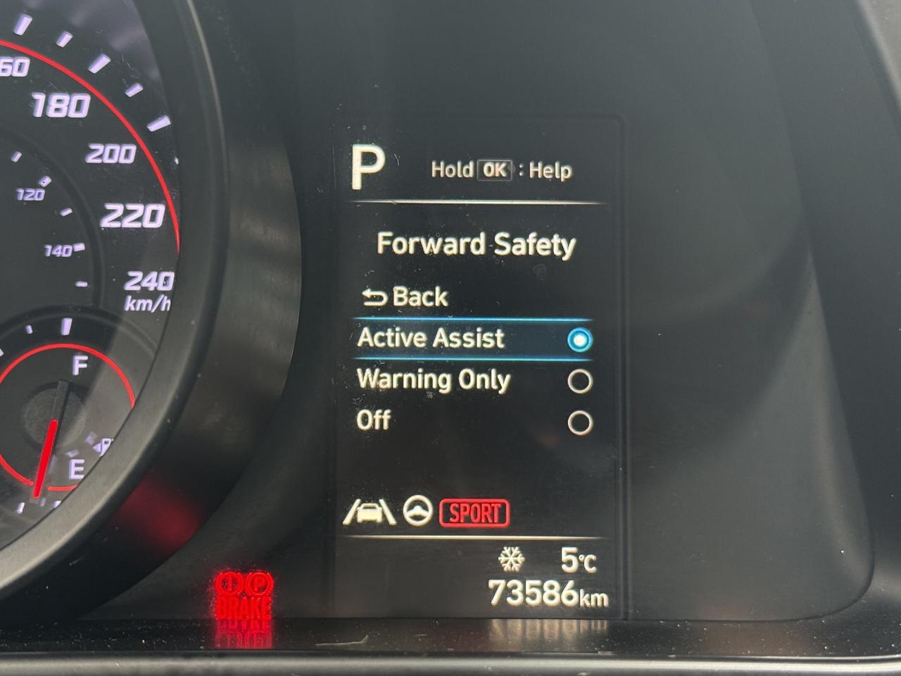 2022 Hyundai Elantra Preferred I IVT w-Sun & Tech Package I 2.0 I 4CYL Photo