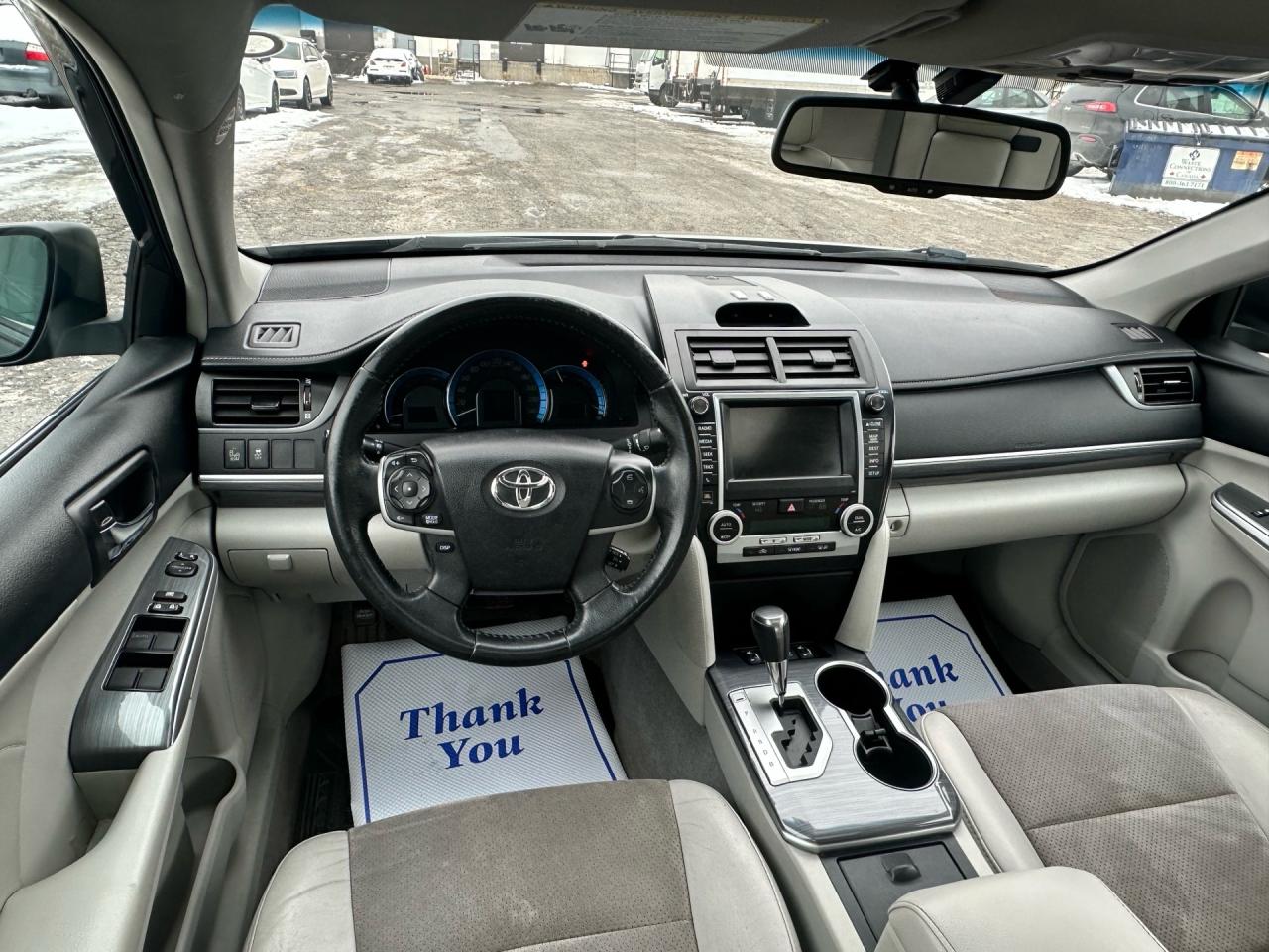 2014 Toyota Camry Hybrid XLE ~ HYBRID ~ NAV ~ REAR CAM ~ CERTIFIED Photo