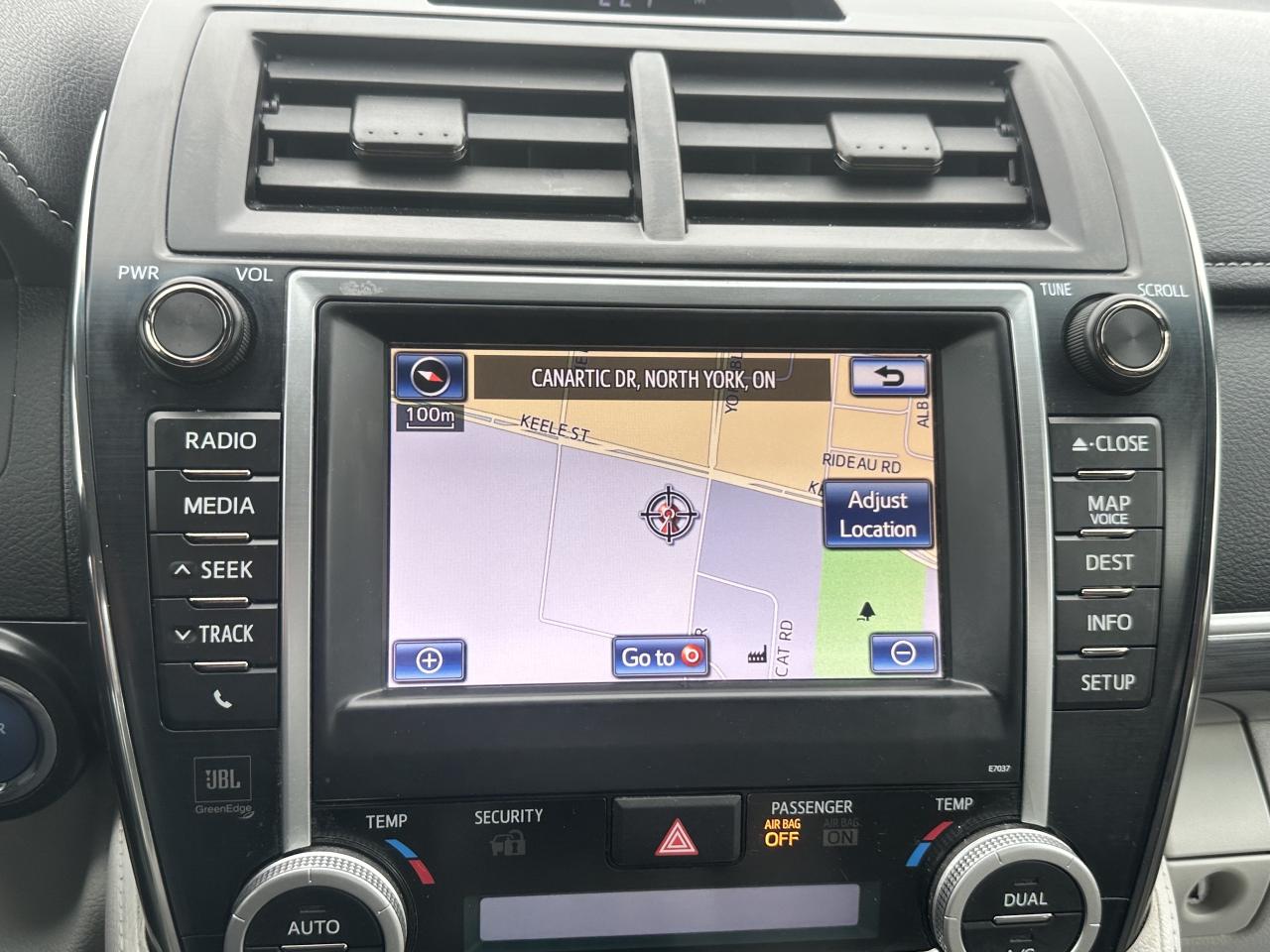 2014 Toyota Camry Hybrid XLE ~ HYBRID ~ NAV ~ REAR CAM ~ CERTIFIED Photo