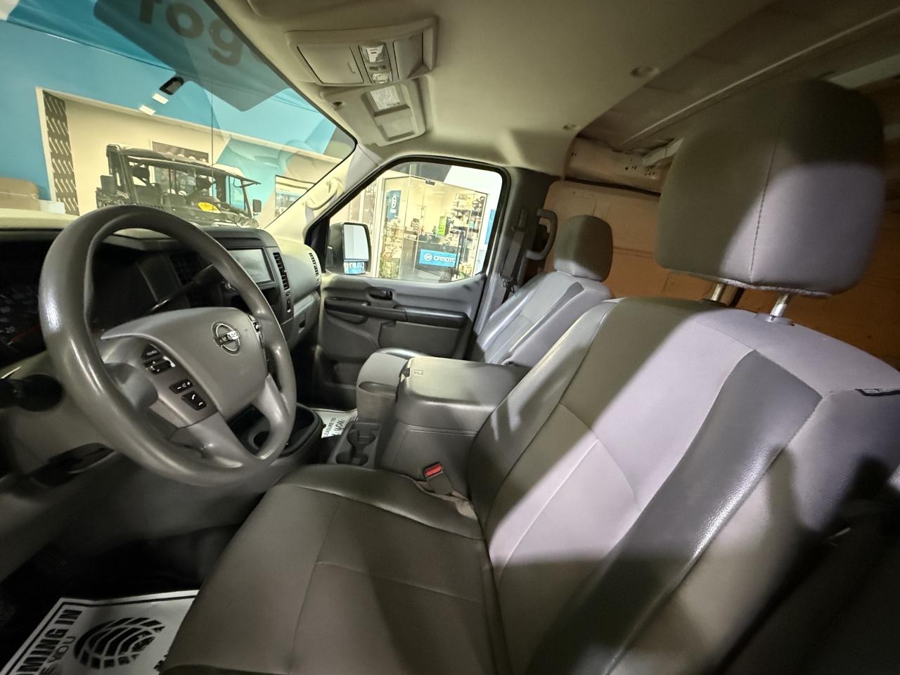2019 Nissan NV Cargo NV2500 V6   CAMERA   CRUISE CONTROL Photo