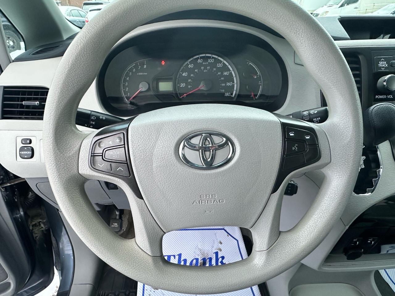 2014 Toyota Sienna LE ~ 8-Pass ~ PWR DOORS ~ NO ACCIDENTS Photo