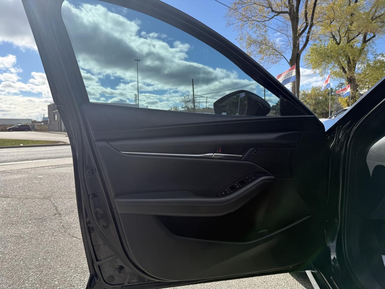 2021 Mazda Mazda3 Sport GS Auto i-ACTIV AWD*Leather*Sunroof*Navi*BSM Photo