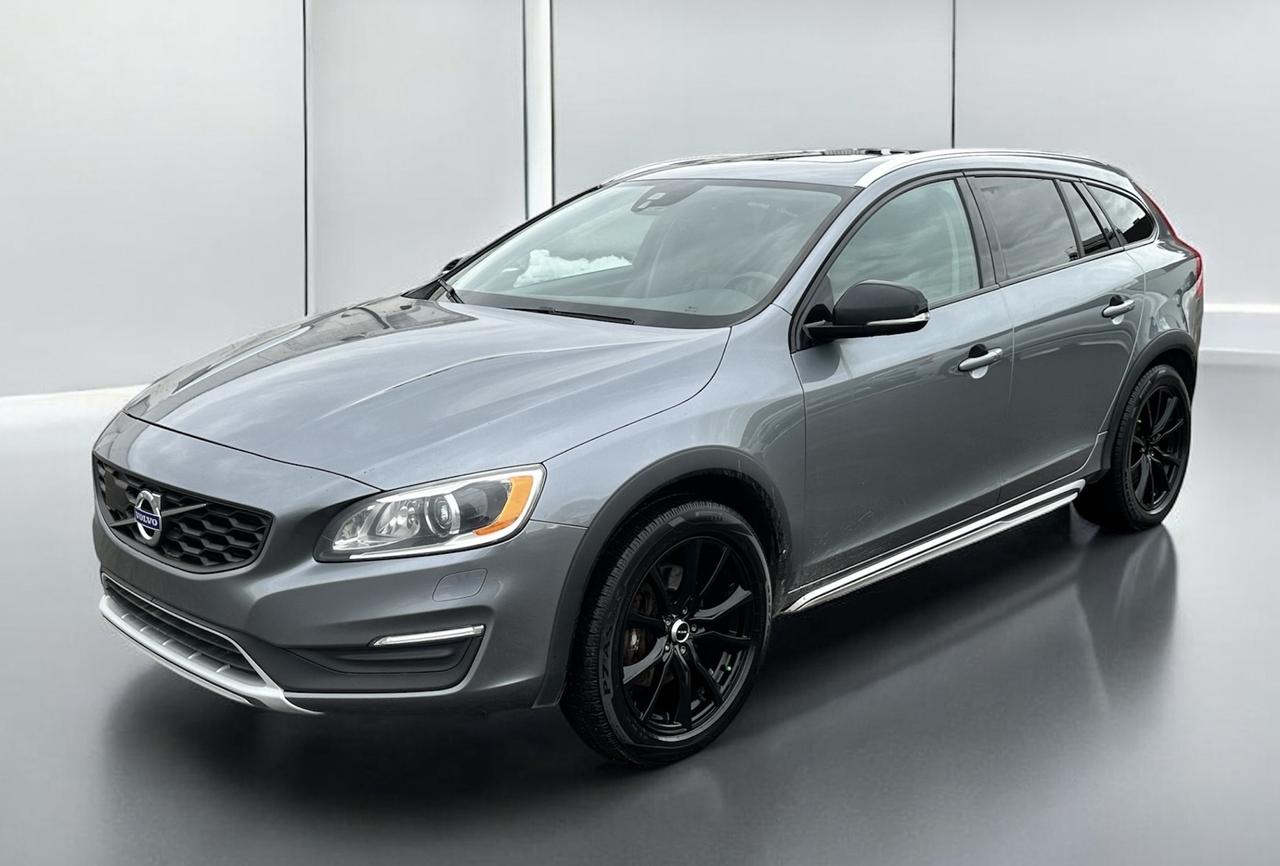2017 Volvo V60 Cross Country T5 AWD ~ NO ACCIDENTS ~ CERTIFIED Photo0