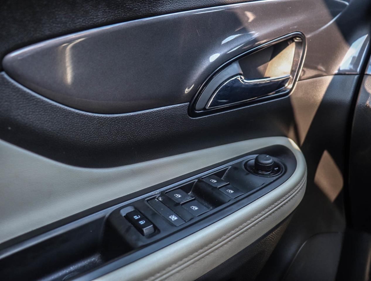 2022 Buick Encore Preferred Photo