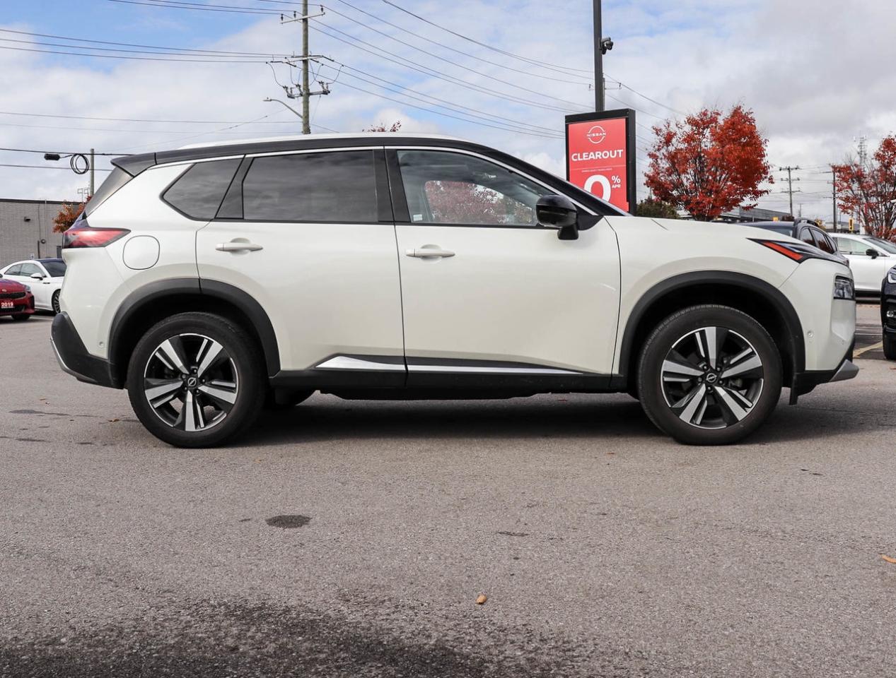 2023 Nissan Rogue Platinum Photo