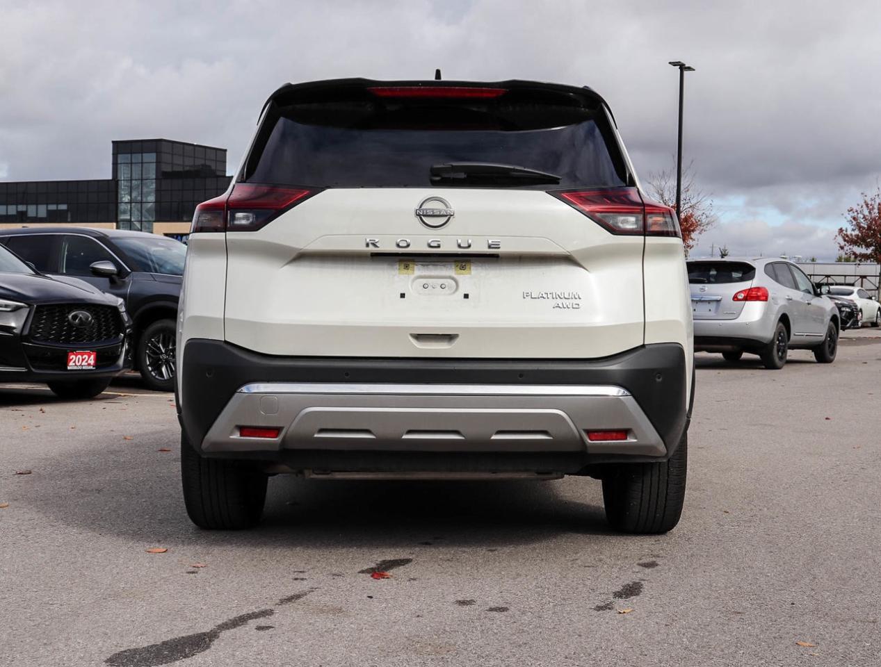 2023 Nissan Rogue Platinum Photo