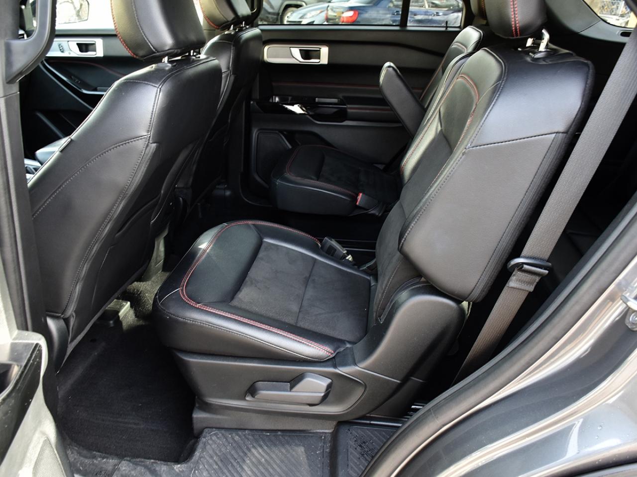 2023 Ford Explorer ST-Line I 4WD I FORD WARRANTY I 2.3L I 4CYL Photo