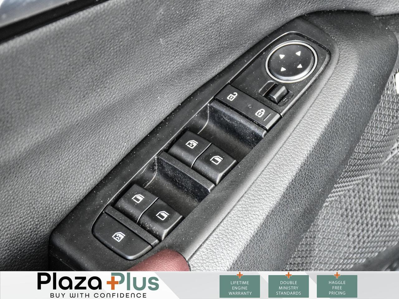 2023 Kia Seltos SX Turbo Photo