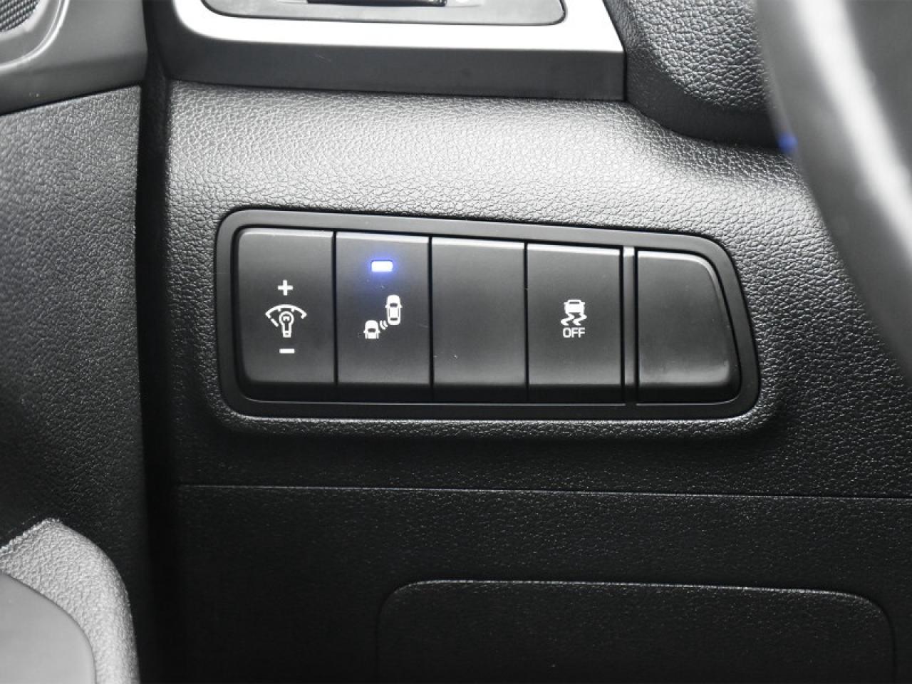 2017 Hyundai Tucson 2.0L Premium AWD   Heated Seats & Steering   Bluet Photo