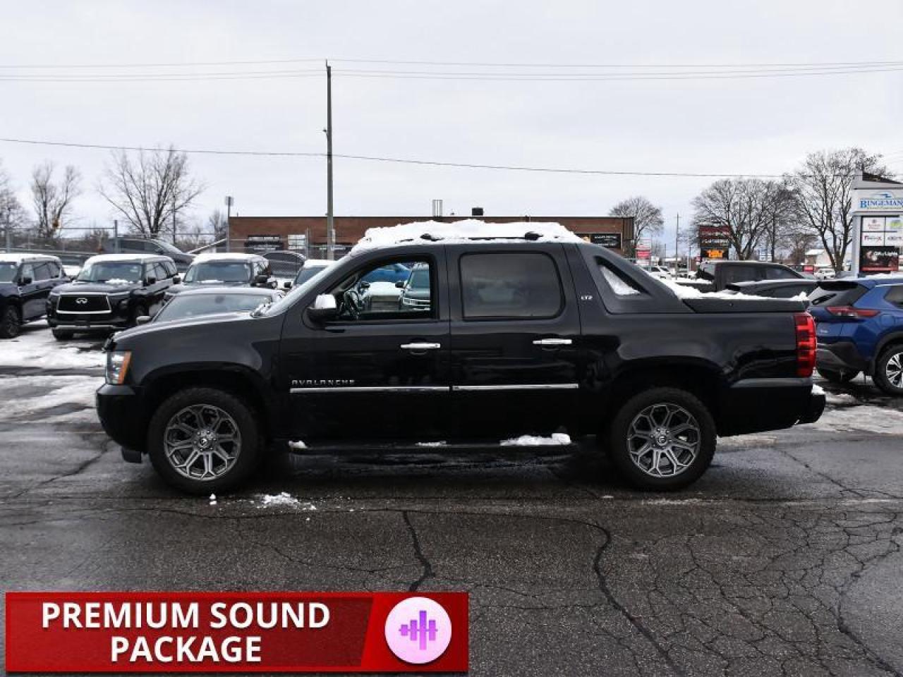 2012 Chevrolet Avalanche LTZ   Leather   Nav   Heated Seats   Memory Seats Photo2