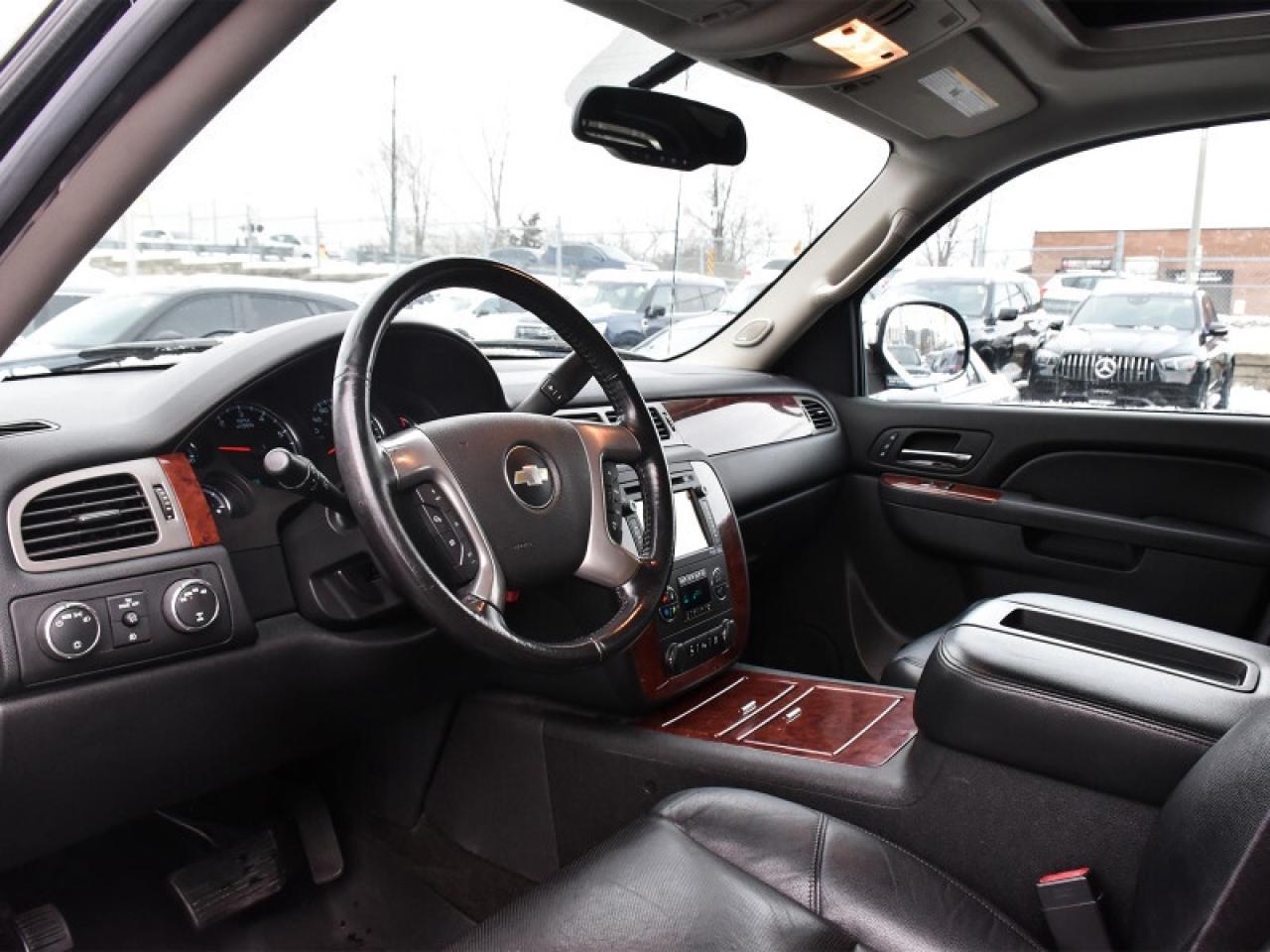 2012 Chevrolet Avalanche LTZ   Leather   Nav   Heated Seats   Memory Seats Photo