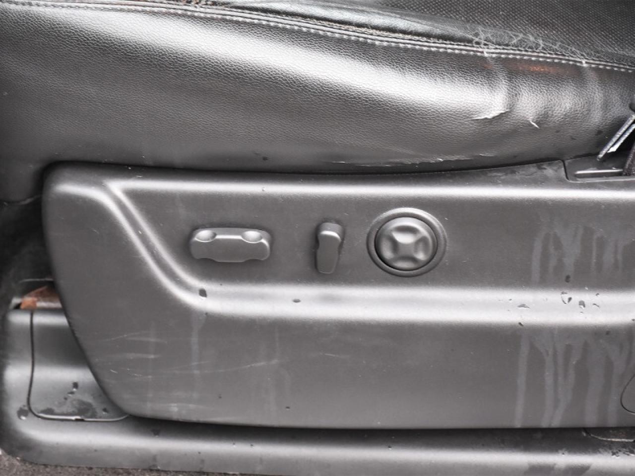 2012 Chevrolet Avalanche LTZ   Leather   Nav   Heated Seats   Memory Seats Photo