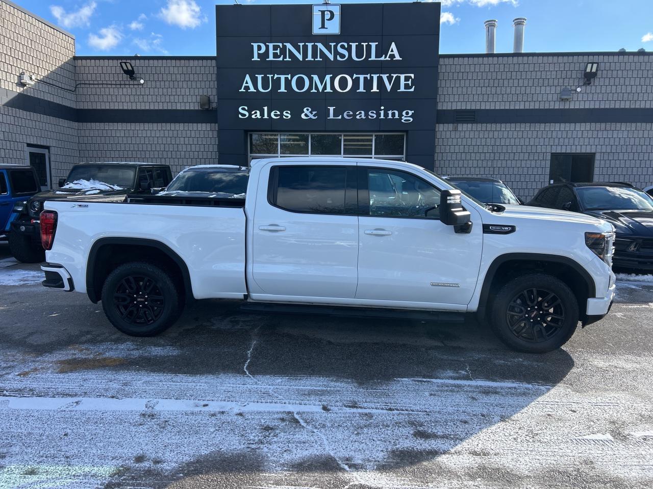 2025 GMC Sierra 1500 ELEVATION,X31 OFF ROADPKG, BLACK PKG, BUCKETS,4X4 Photo2