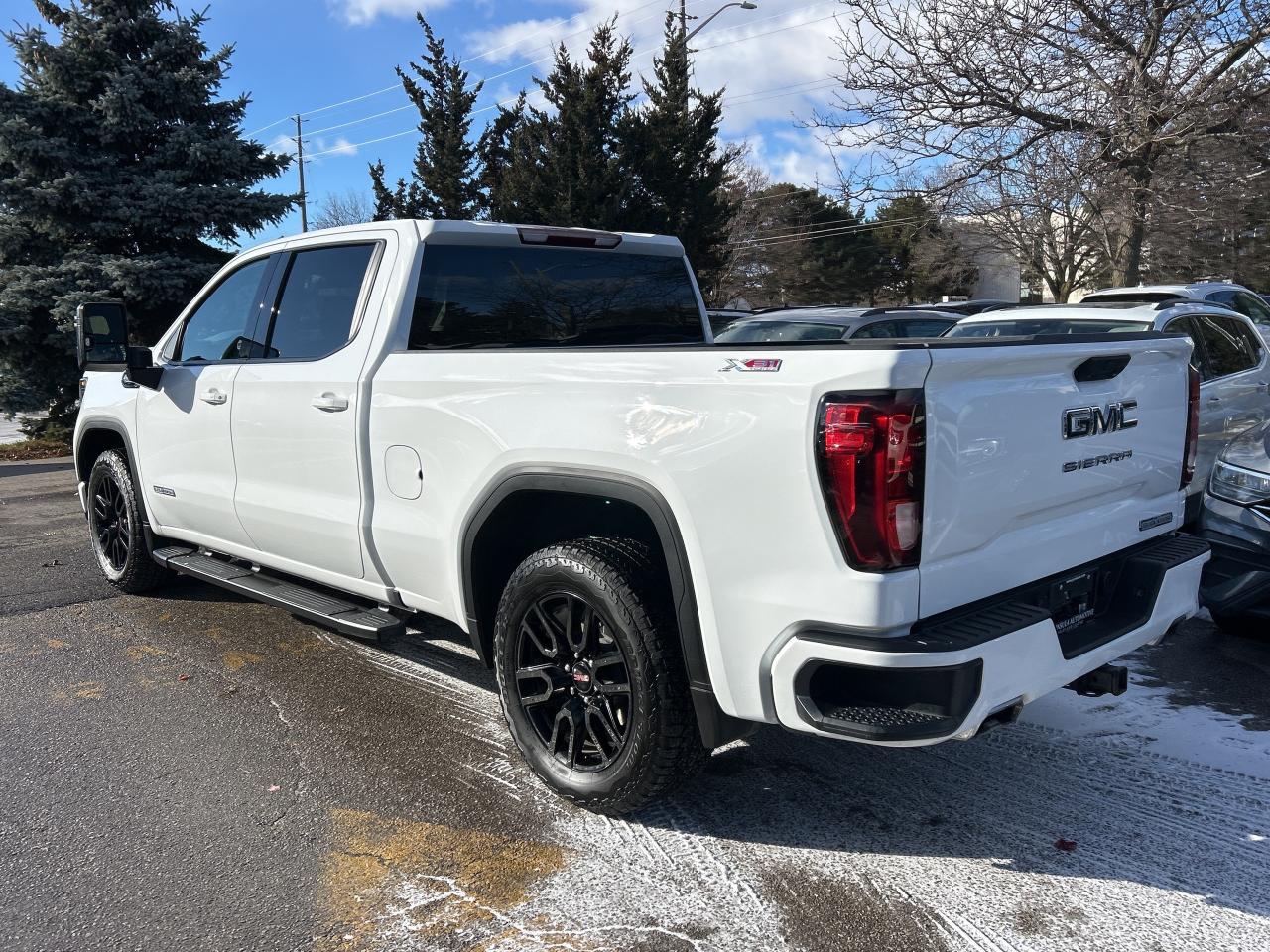 2025 GMC Sierra 1500 ELEVATION,X31 OFF ROADPKG, BLACK PKG, BUCKETS,4X4 Photo
