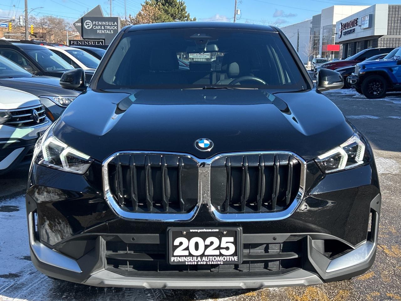 2025 BMW X1 PANOROOF, CARPLAY,ANDROID AUTO, REMOTE START, NAV Photo
