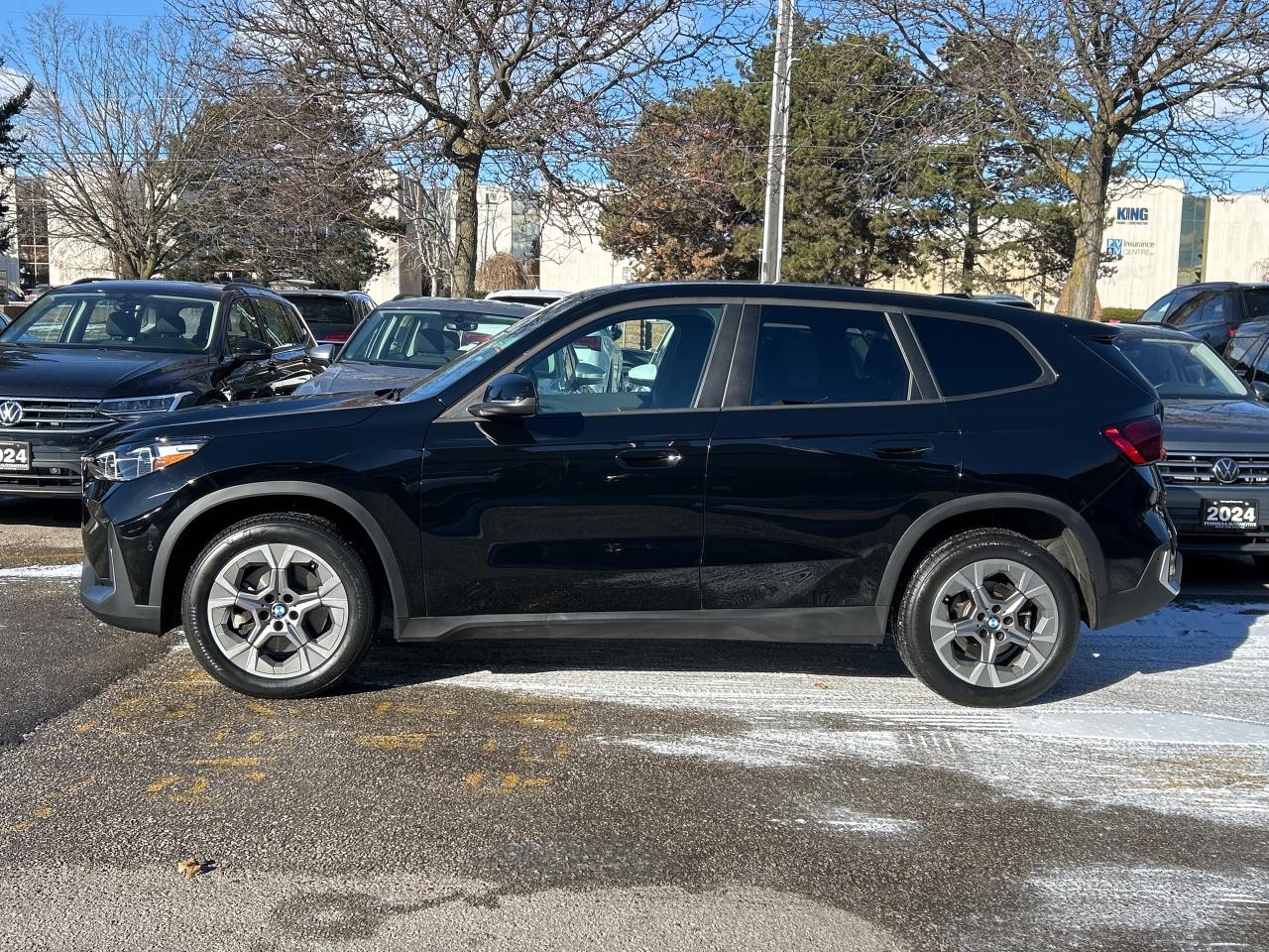 2025 BMW X1 PANOROOF, CARPLAY,ANDROID AUTO, REMOTE START, NAV Photo