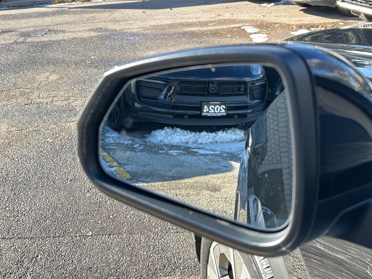 2025 BMW X1 PANOROOF, CARPLAY,ANDROID AUTO, REMOTE START, NAV Photo