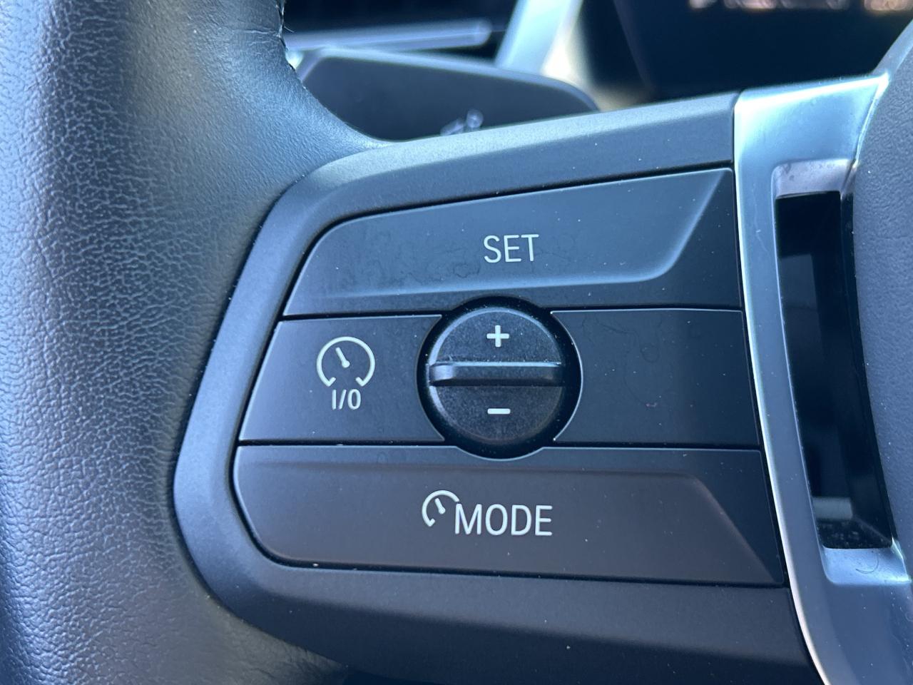 2025 BMW X1 PANOROOF, CARPLAY,ANDROID AUTO, REMOTE START, NAV Photo