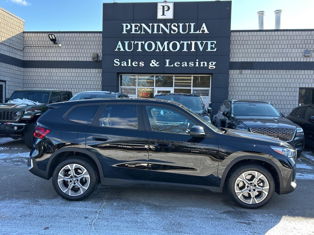 2025 BMW X1 PANOROOF, CARPLAY,ANDROID AUTO, REMOTE START, NAV Photo