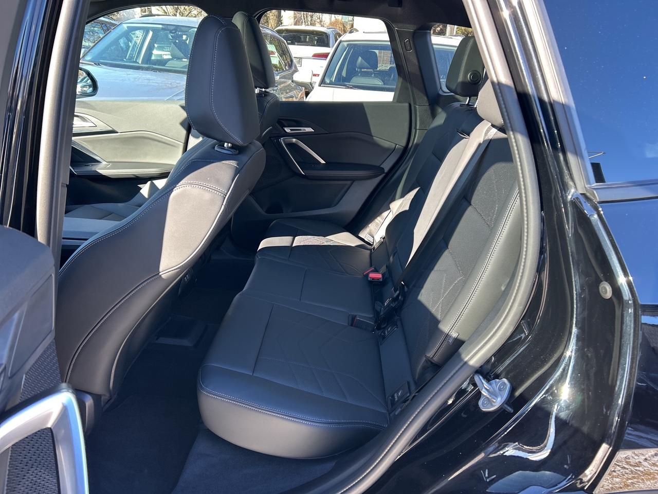 2025 BMW X1 PANOROOF, CARPLAY,ANDROID AUTO, REMOTE START, NAV Photo