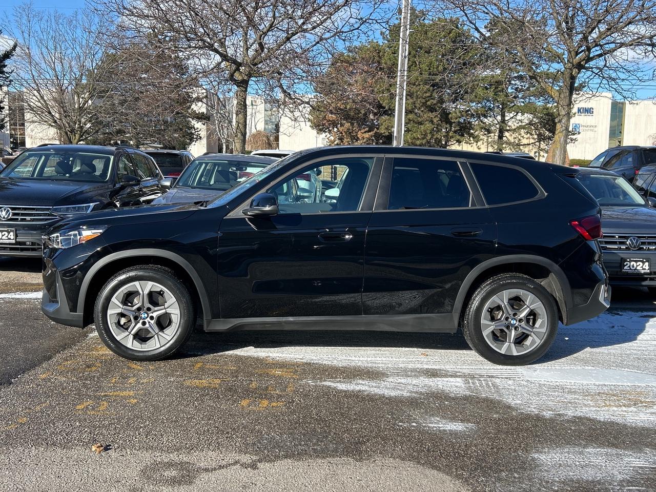 2025 BMW X1 PANOROOF, CARPLAY,ANDROID AUTO, REMOTE START, NAV Photo