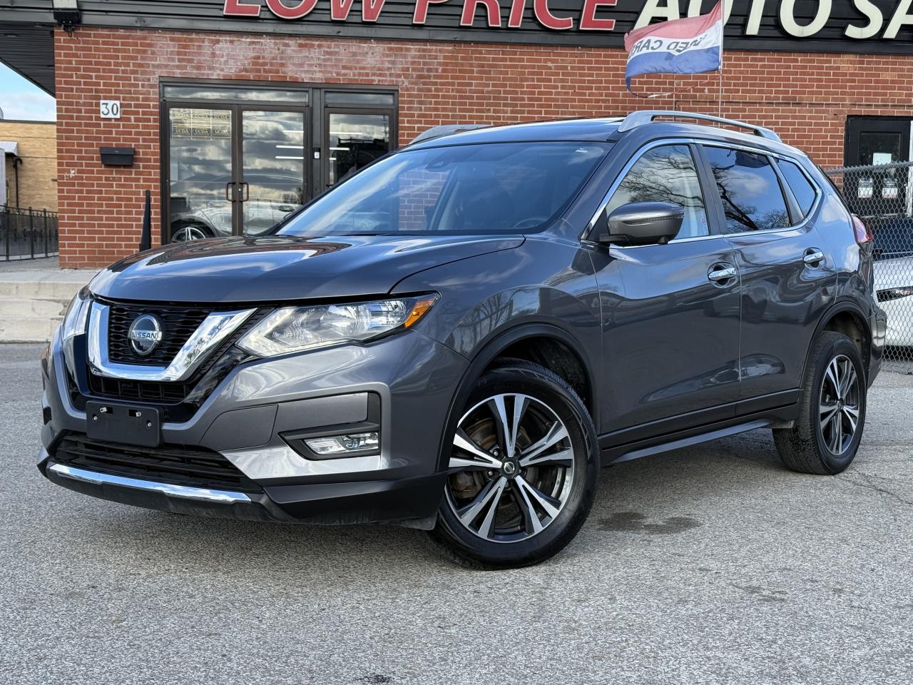 2020 Nissan Rogue SV I AWD I 360 CAM I PANORAMIC ROOF I Photo