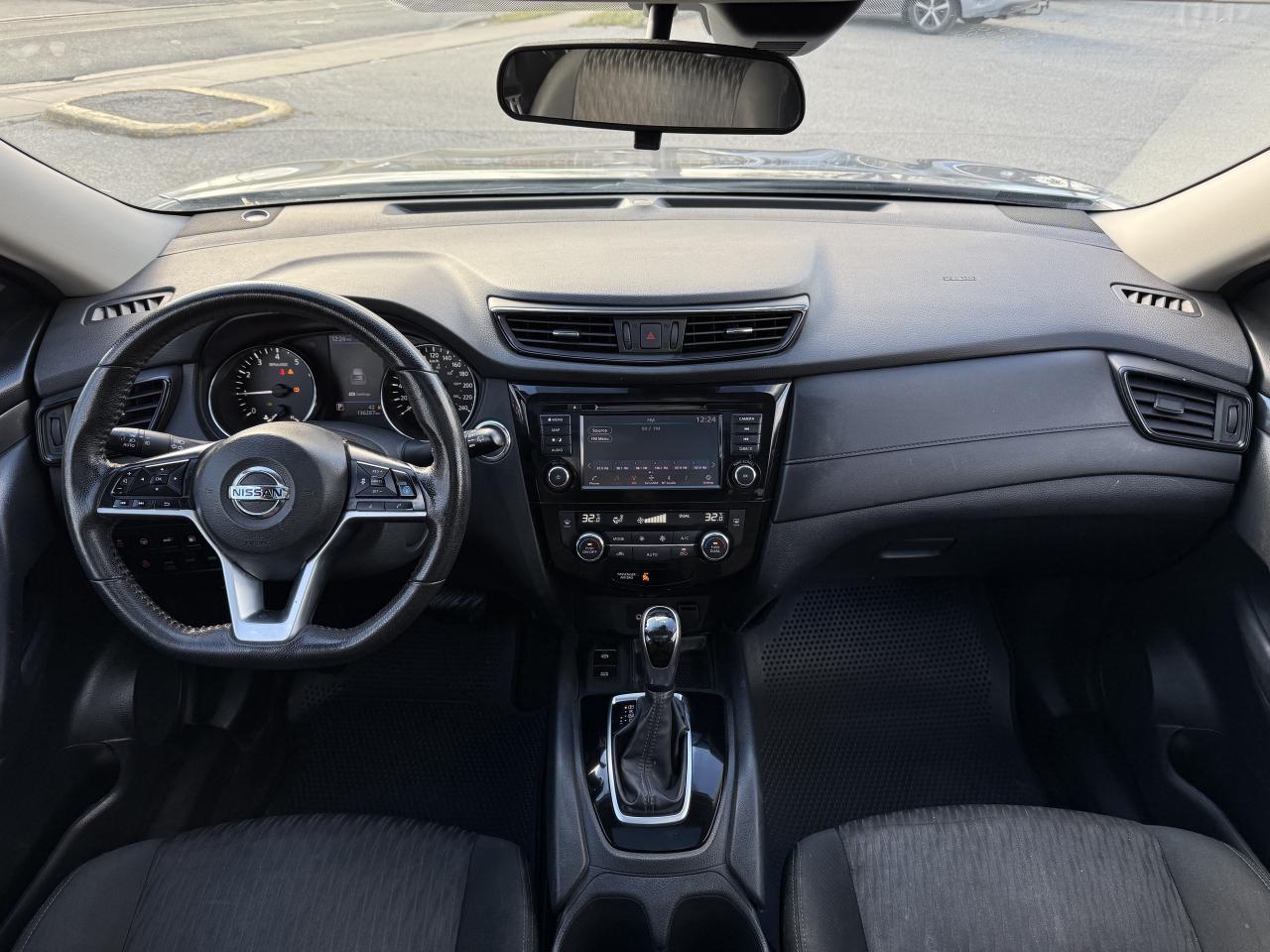 2020 Nissan Rogue SV I AWD I 360 CAM I PANORAMIC ROOF I Photo