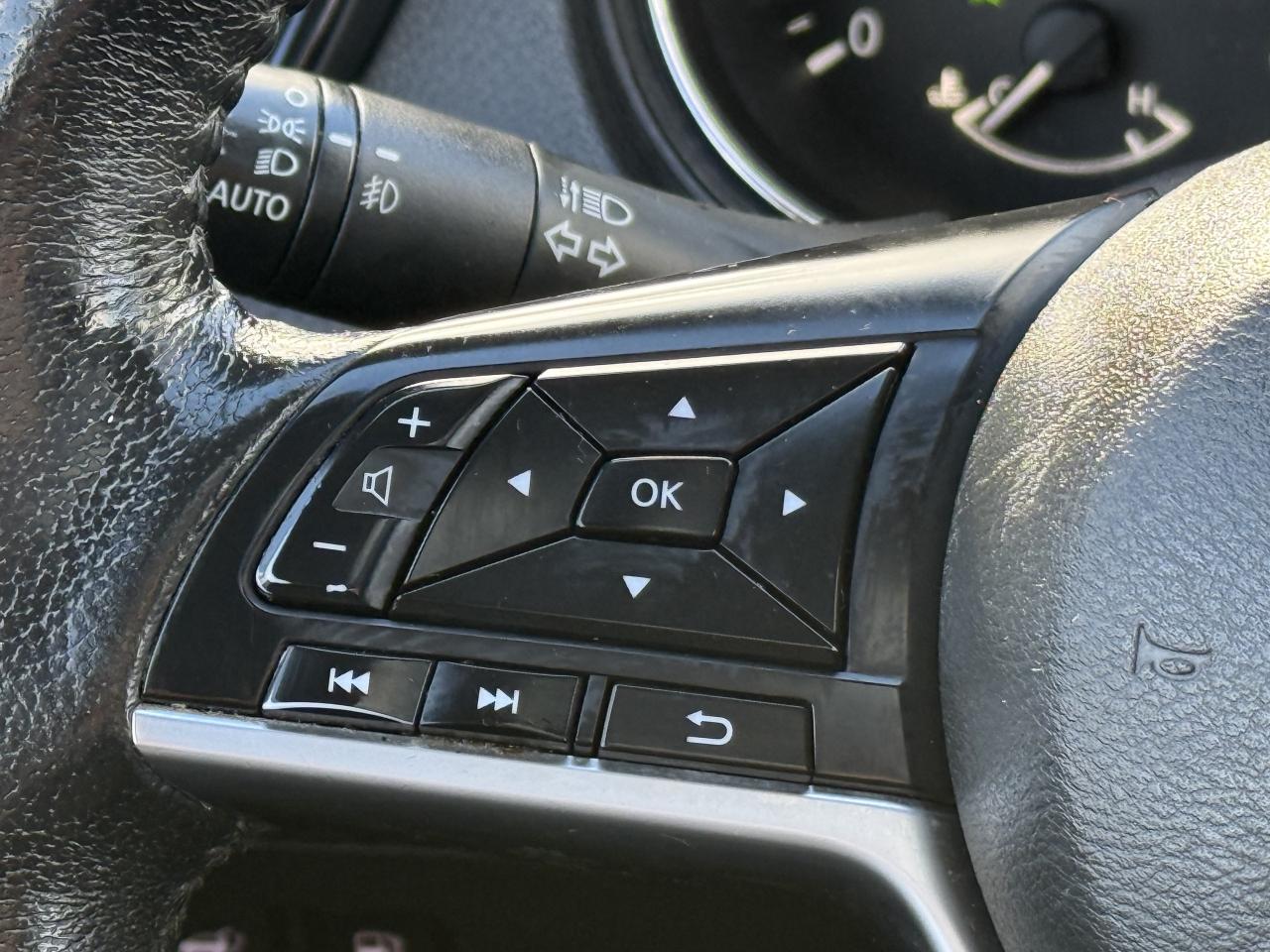 2020 Nissan Rogue SV I AWD I 360 CAM I PANORAMIC ROOF I Photo