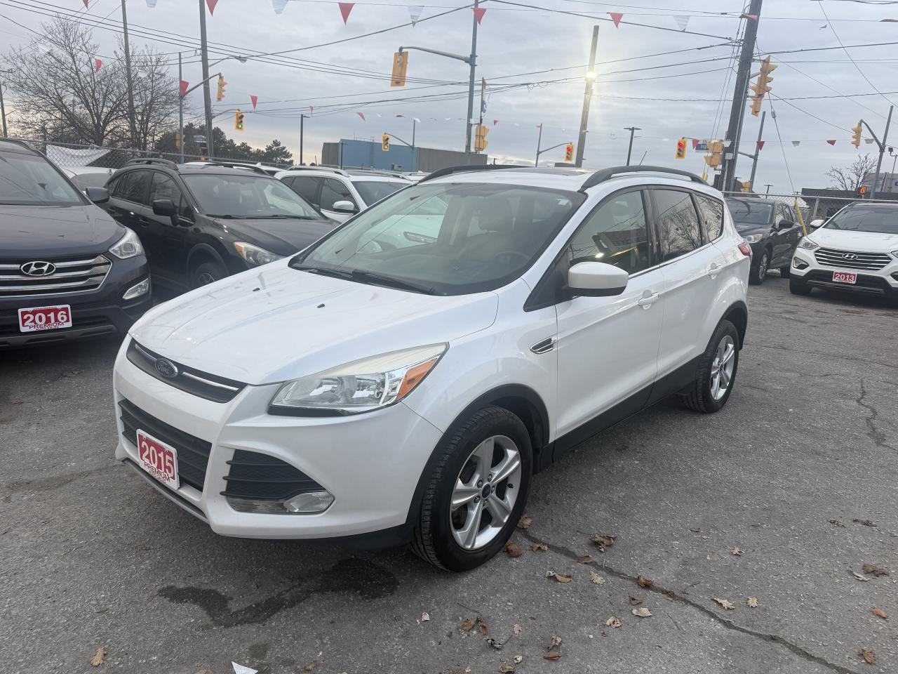 2015 Ford Escape *** 3 YEAR WARRANTY INCLUDED *** Photo0