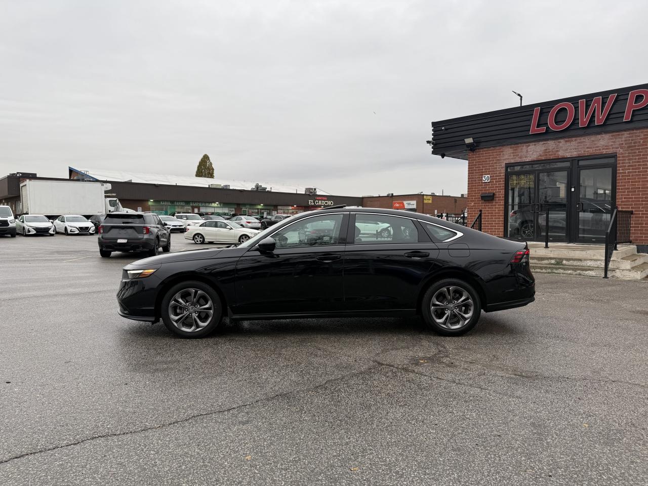 2023 Honda Accord Sedan No Accident l EX l One Owner l Honda Warranty l Photo