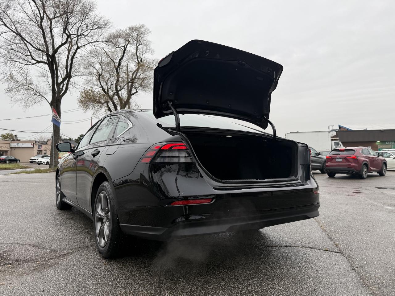 2023 Honda Accord Sedan No Accident l EX l One Owner l Honda Warranty l Photo