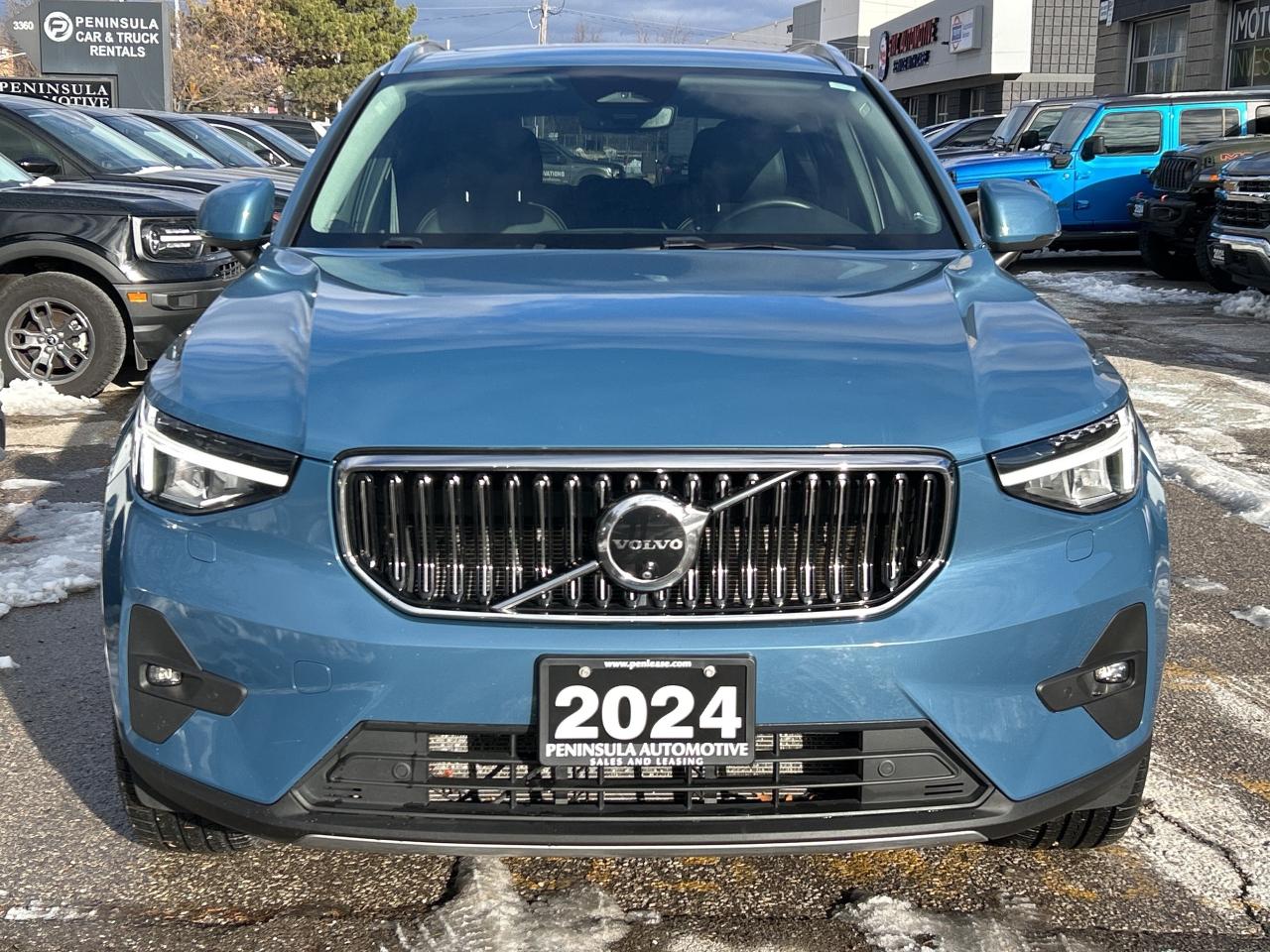 2024 Volvo XC40 B5 AWD PLUS-BRIGHT THEME,PANOROOF,CARPLAY,NAVI Photo