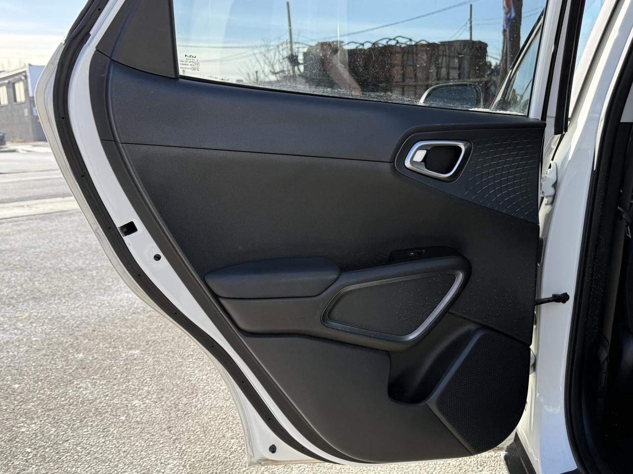 2022 Kia Soul EX I IVT I KIA WARRANTY I 2.0L I 4CYL I FWD Photo