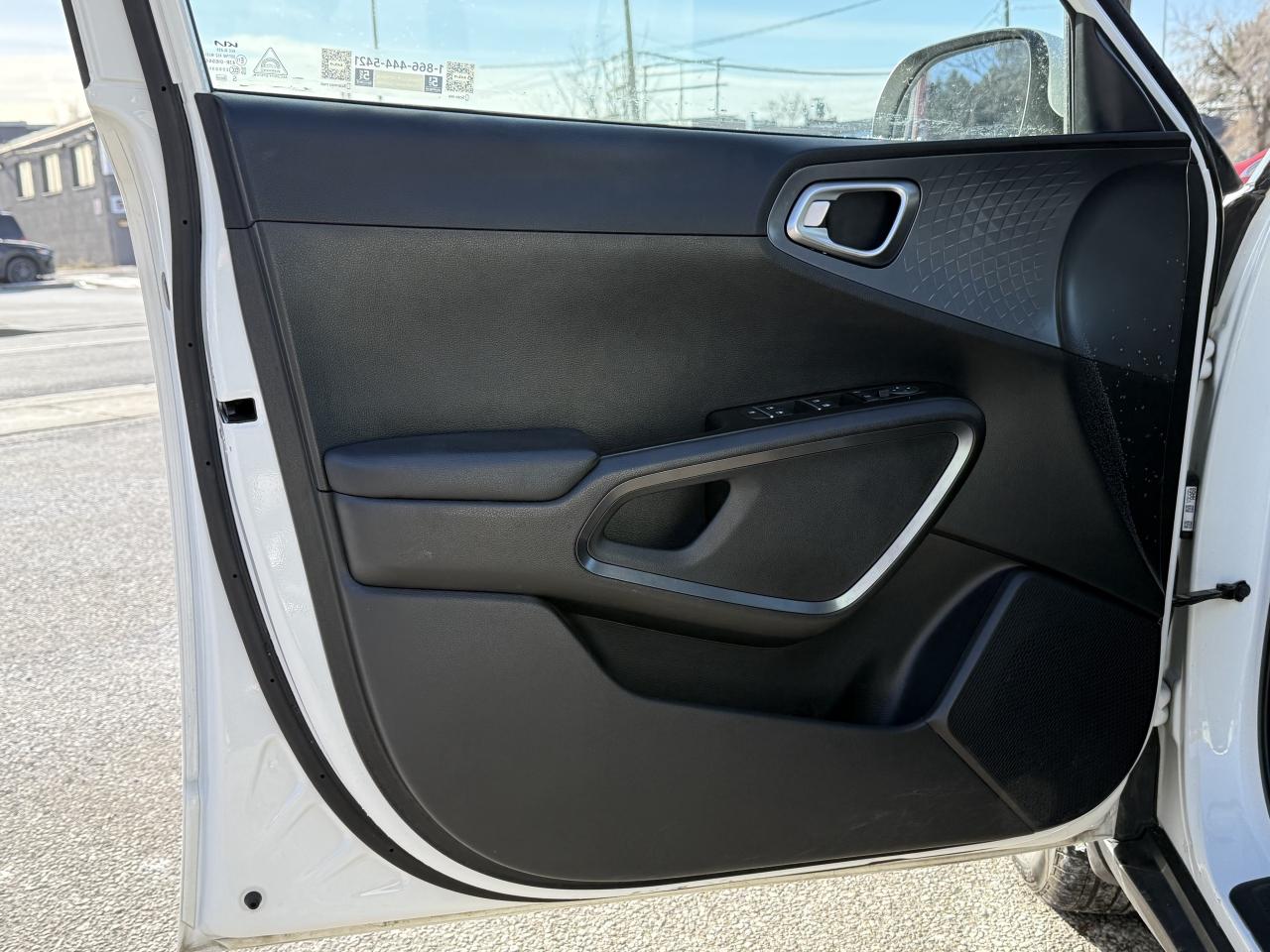 2022 Kia Soul EX I IVT I KIA WARRANTY I 2.0L I 4CYL I FWD Photo