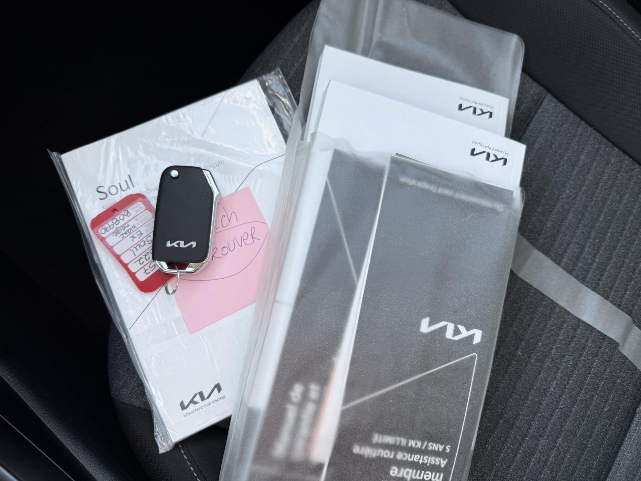 2022 Kia Soul EX I IVT I KIA WARRANTY I 2.0L I 4CYL I FWD Photo