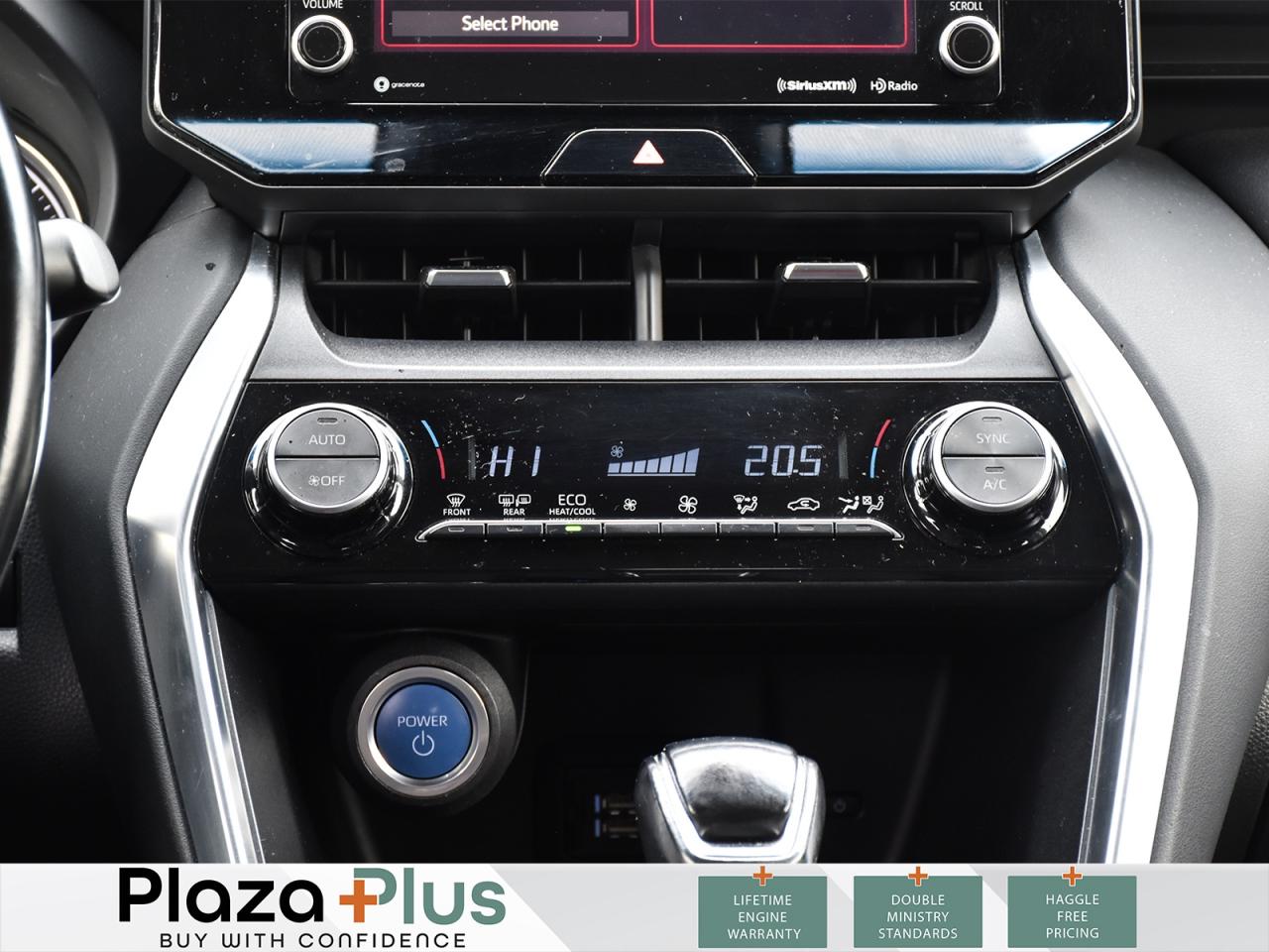 2022 Toyota Venza LE Certified   Loaded   Hybrid   / Photo