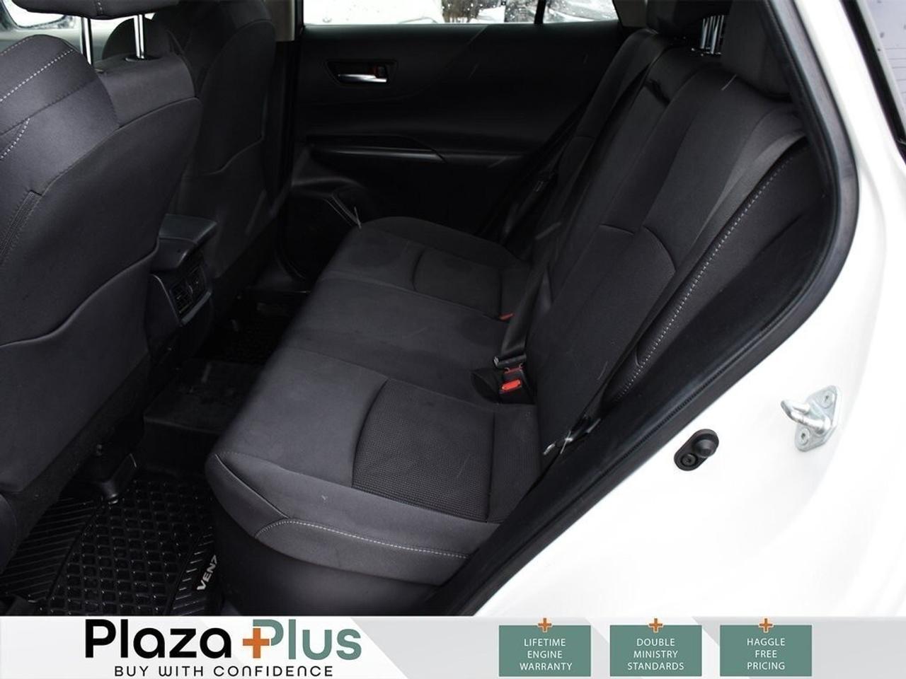 2022 Toyota Venza LE Certified   Loaded   Hybrid   / Certified   Loa Photo