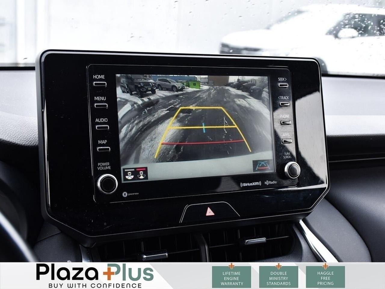 2022 Toyota Venza LE Certified   Loaded   Hybrid   / Certified   Loa Photo