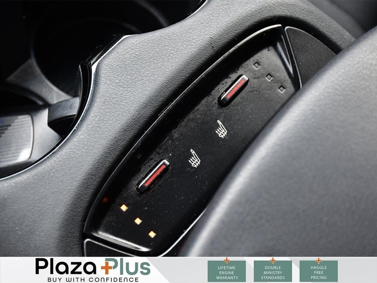 2022 Toyota Venza LE Certified   Loaded   Hybrid   / Certified   Loa Photo