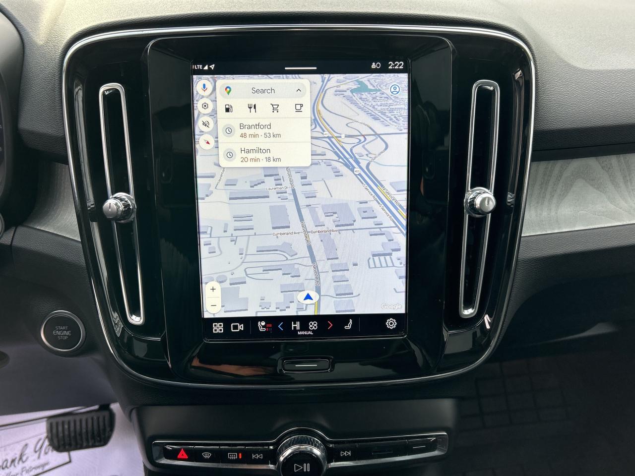 2024 Volvo XC40 B5 AWD PLUS-BRIGHT THEME,PANOROOF,CARPLAY,NAVI Photo